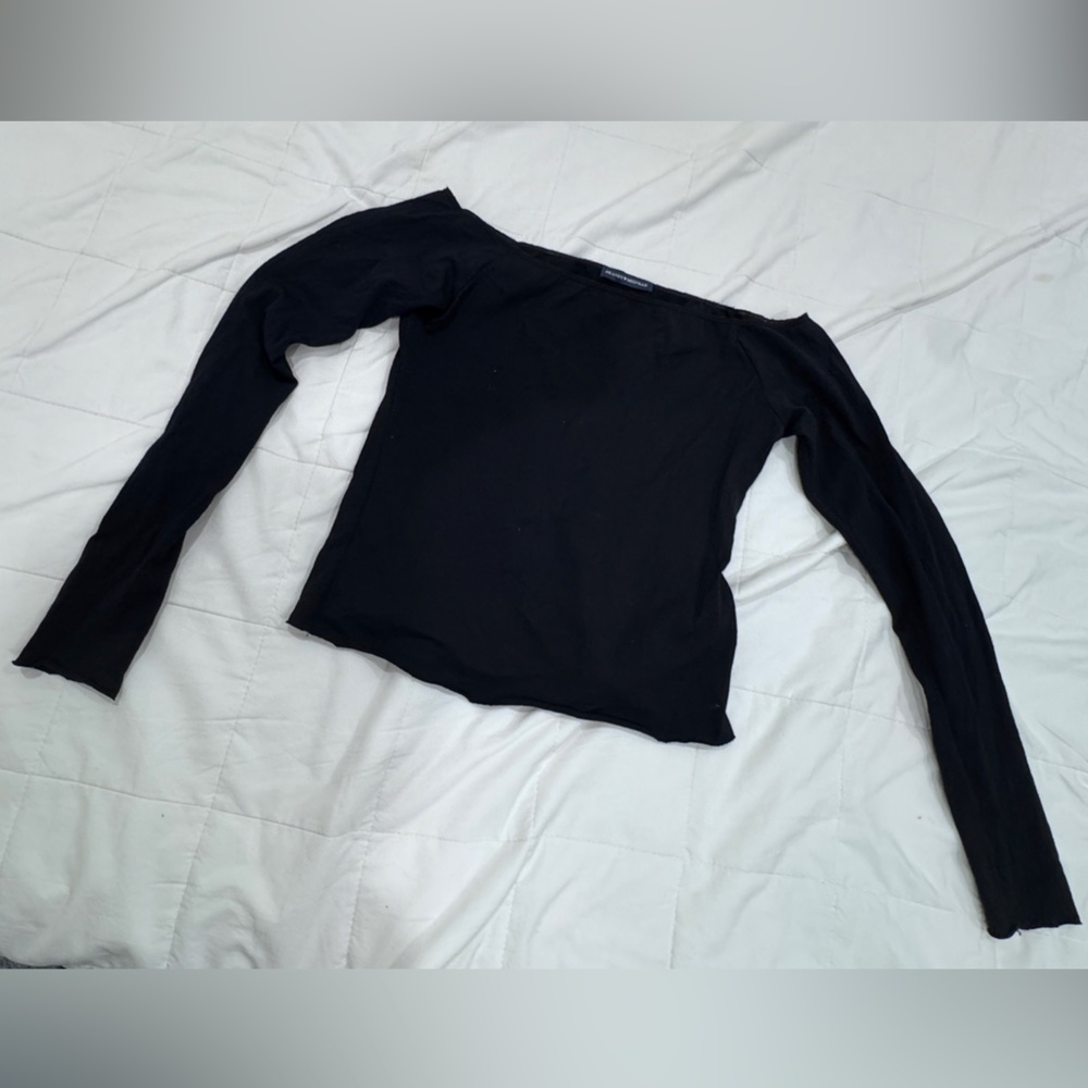 Brandy Melville Black Off the Shoulder Long Sleeve Top